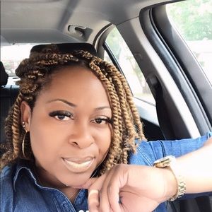 Meet your Posher, Tomika